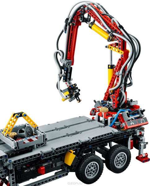 Конструктор Lepin Technics 20005 грузовик Mercedes-Benz Arocs 3245 - Technic 42043